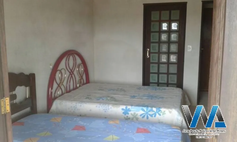Chácara, 3 quartos, 1815 m² - Foto 1