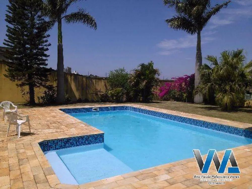 Casa, 4 quartos, 345 m² - Foto 2