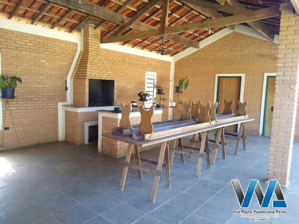 Sítio à venda com 3 quartos, 500m² - Foto 1
