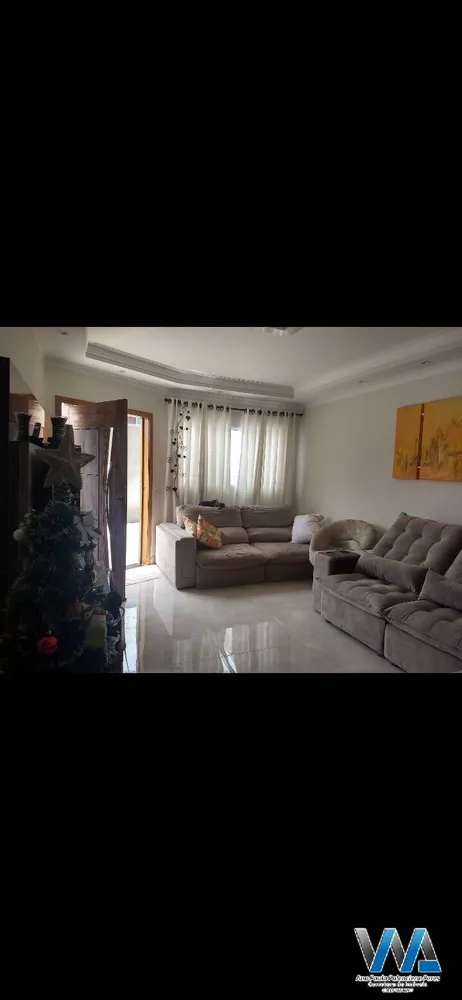 Casa, 3 quartos, 221 m² - Foto 1