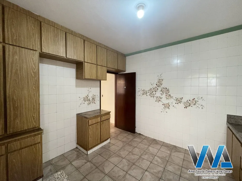 Casa, 5 quartos, 250 m² - Foto 3