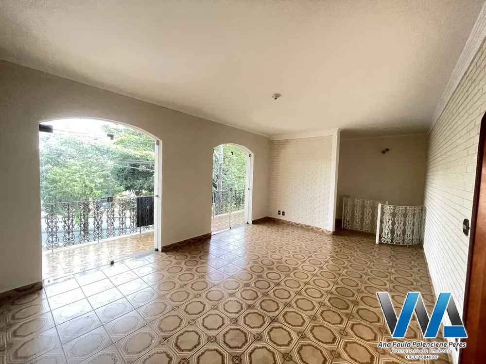 Casa, 5 quartos, 250 m² - Foto 2