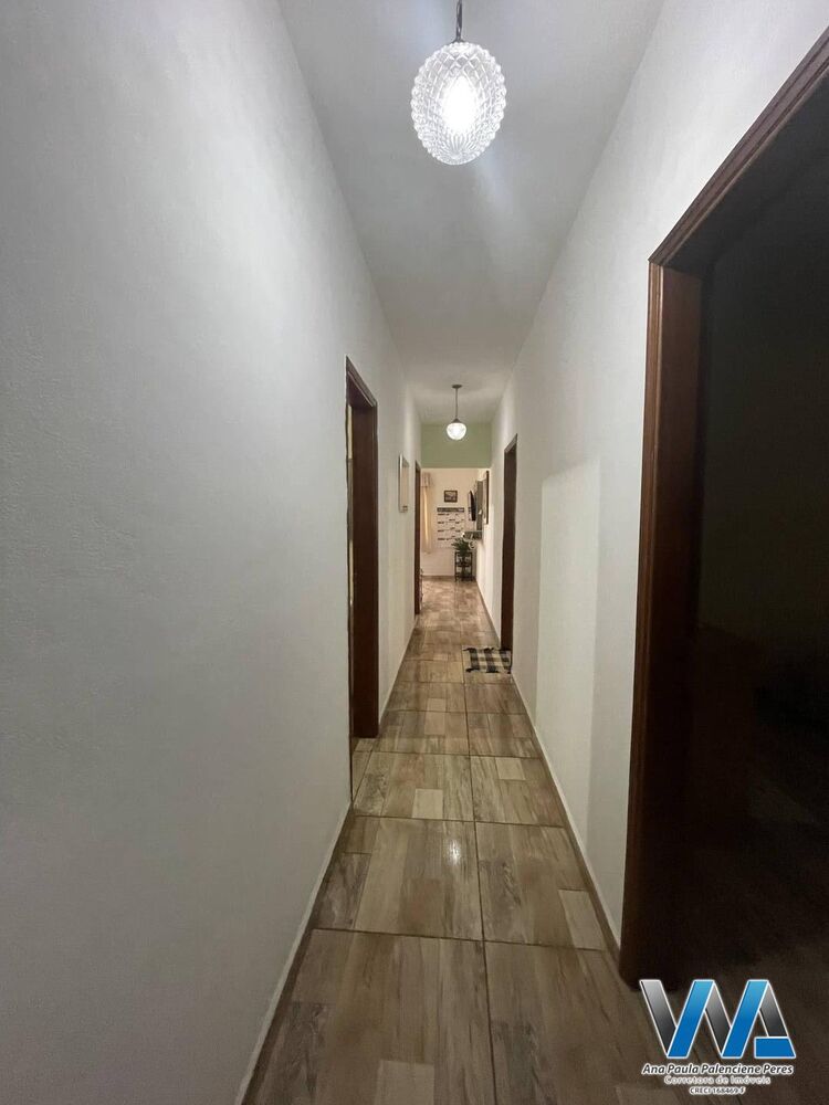 Casa, 5 quartos, 216 m² - Foto 4