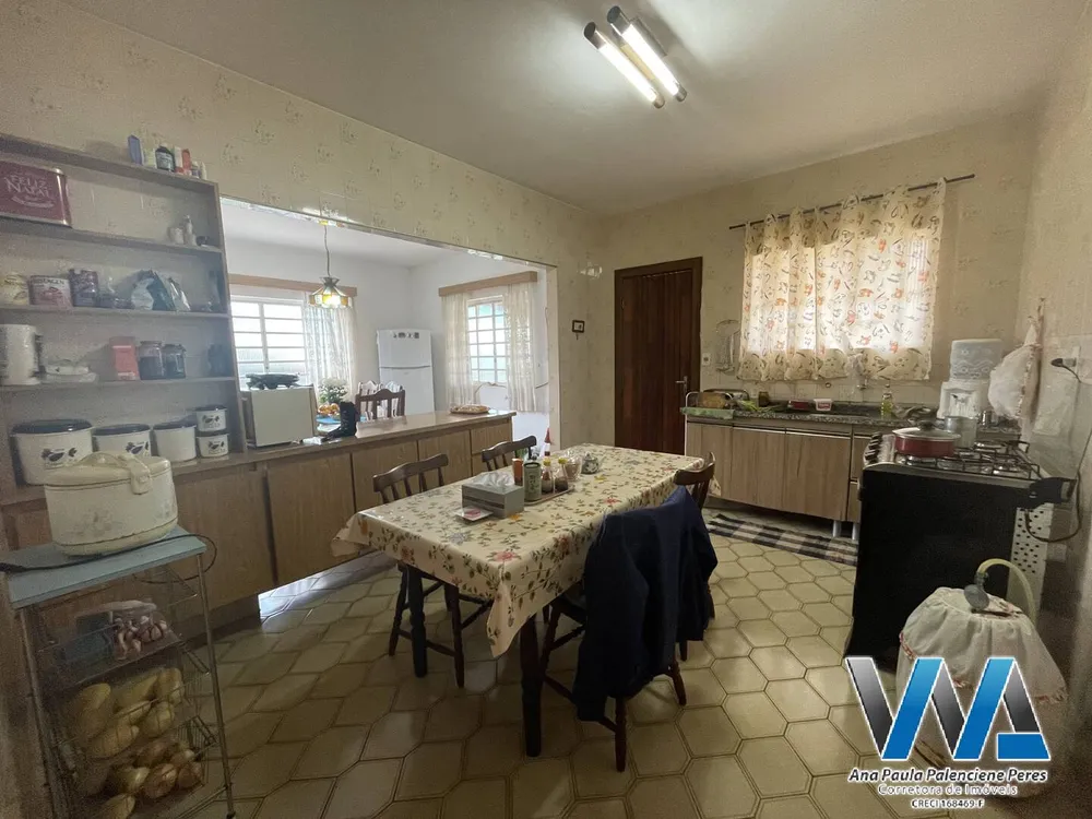 Casa, 5 quartos, 216 m² - Foto 3