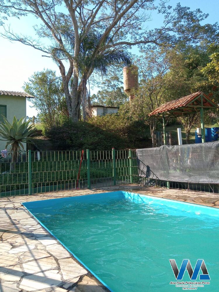 Chácara à venda com 3 quartos, 540m² - Foto 2