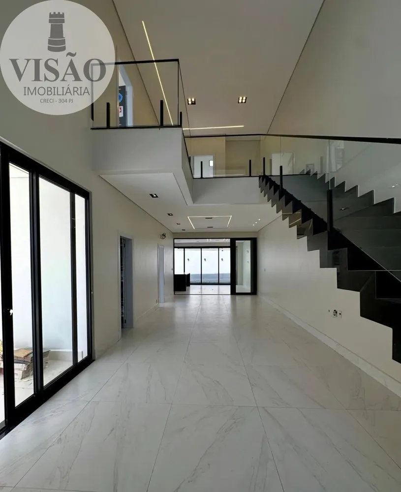 Casa, 3 quartos, 267 m² - Foto 1