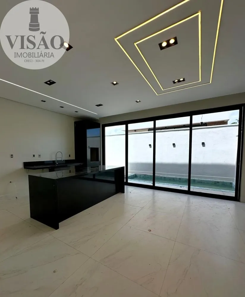 Casa, 3 quartos, 267 m² - Foto 2