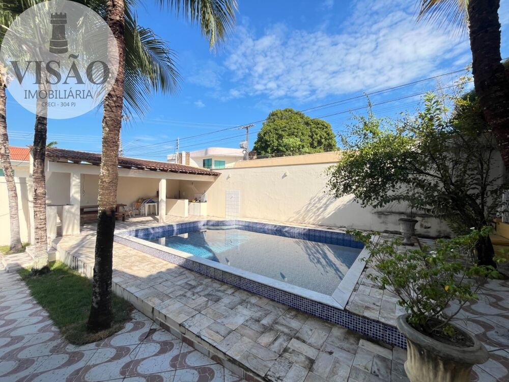 Casa, 3 quartos, 328 m² - Foto 1