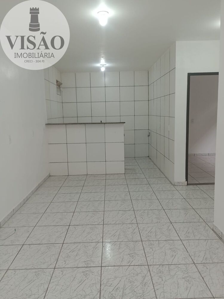 Casa à venda com 5 quartos, 160m² - Foto 3