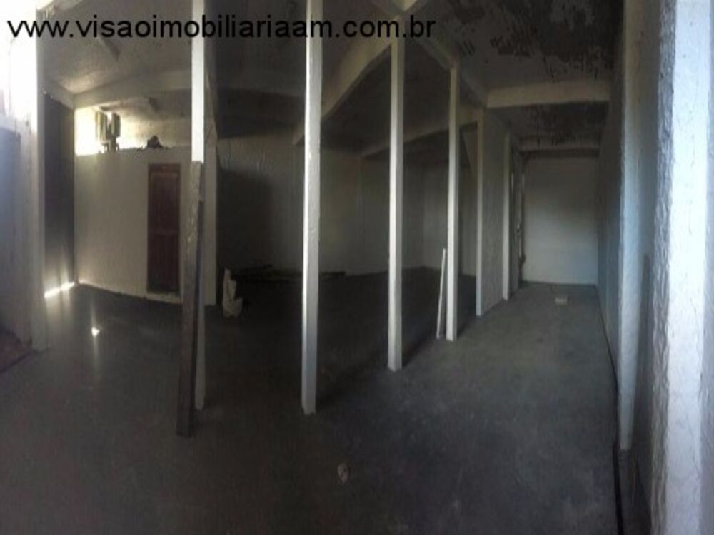 Depósito-Galpão-Armazém para alugar, 1300m² - Foto 1