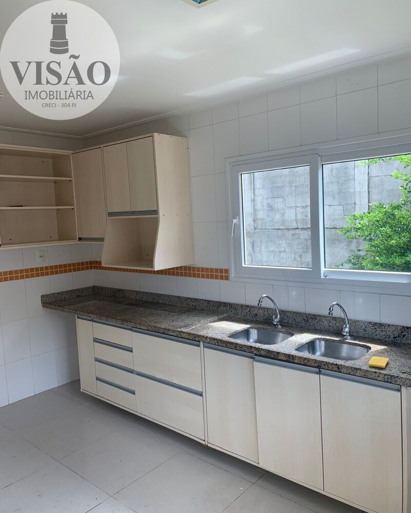 Casa, 4 quartos, 240 m² - Foto 3