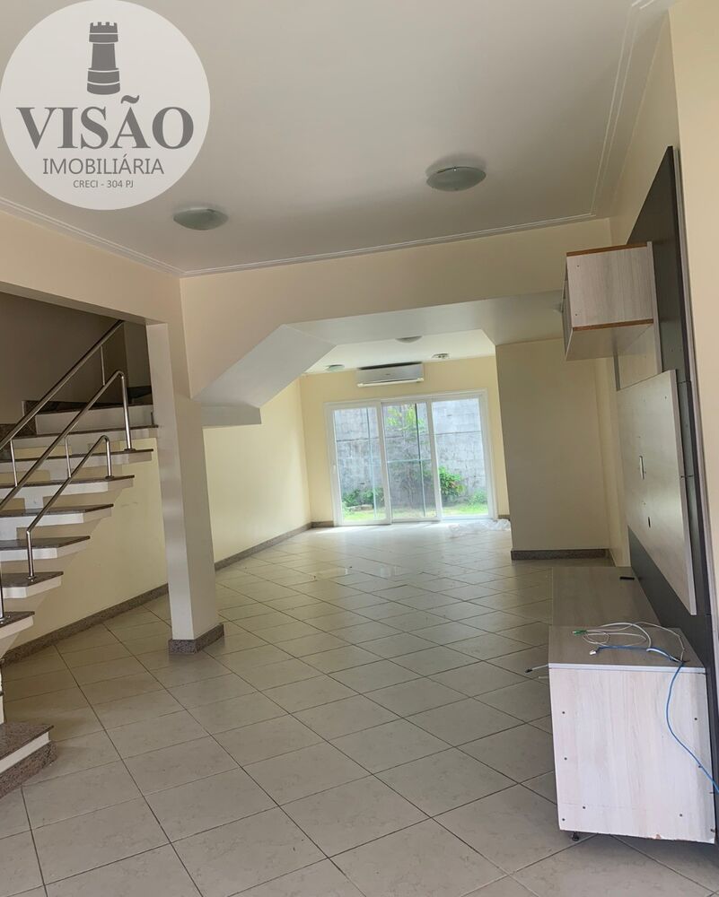 Casa, 4 quartos, 240 m² - Foto 4