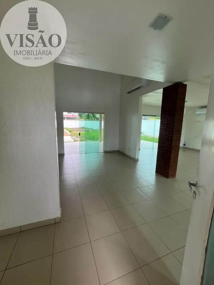 Casa para alugar com 3 quartos, 800m² - Foto 3