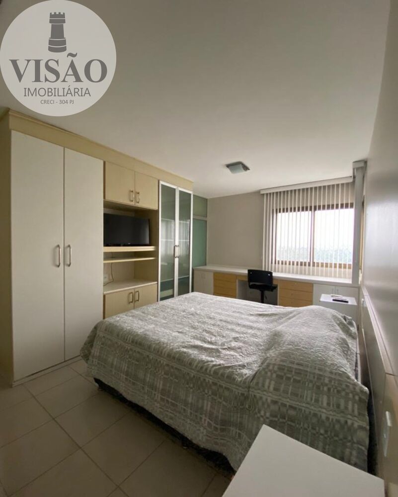 Apartamento para alugar com 4 quartos, 220m² - Foto 13