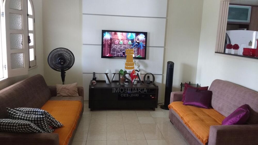Casa à venda com 3 quartos, 600m² - Foto 8