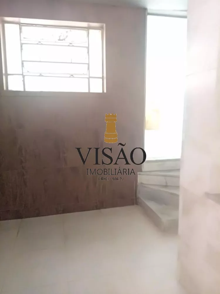 Casa à venda com 3 quartos, 350m² - Foto 3