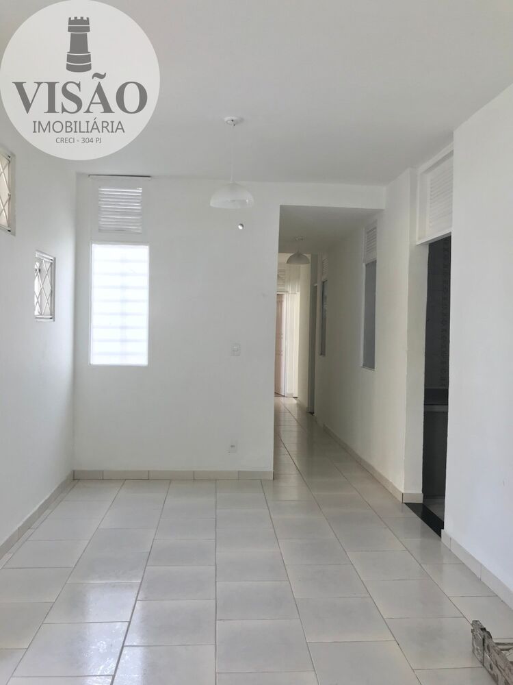 Prédio Inteiro para alugar com 4 quartos, 250m² - Foto 1