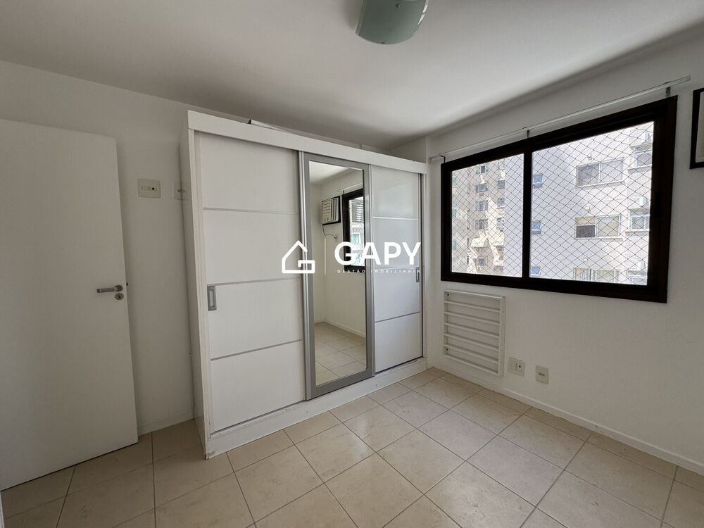 Apartamento à venda com 2 quartos, 78m² - Foto 12