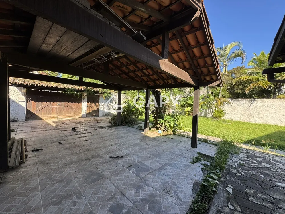 Casa, 3 quartos, 196 m² - Foto 2