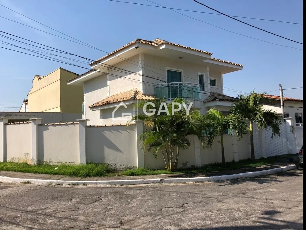 Casa, 3 quartos, 220 m² - Foto 2