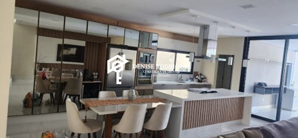 Casa à venda com 4 quartos, 300m² - Foto 18