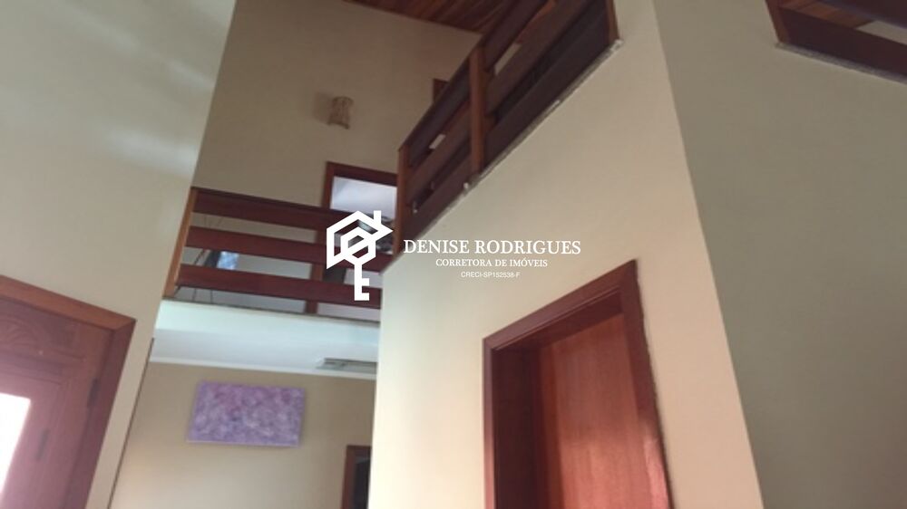 Casa à venda com 3 quartos, 320m² - Foto 8
