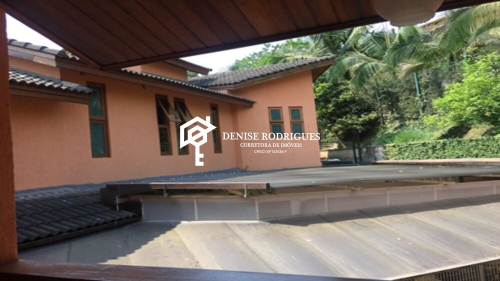 Casa à venda com 3 quartos, 320m² - Foto 14