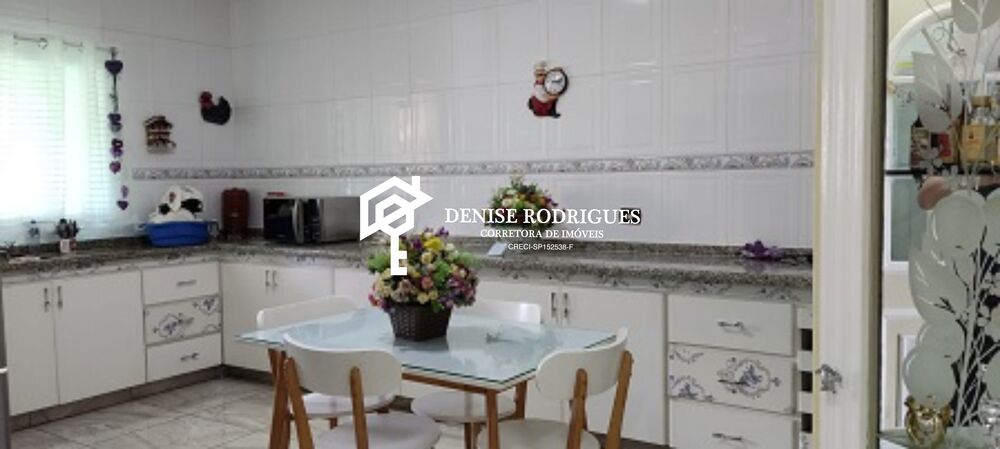 Casa, 3 quartos, 400 m² - Foto 1