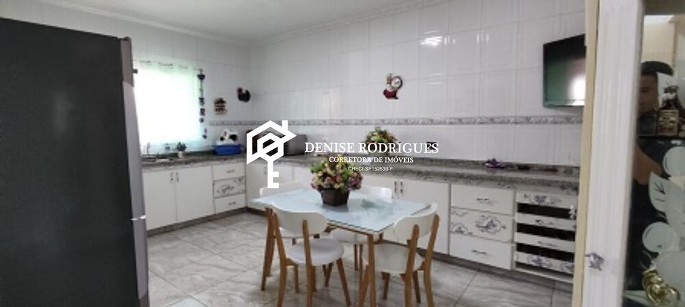 Casa, 3 quartos, 400 m² - Foto 2