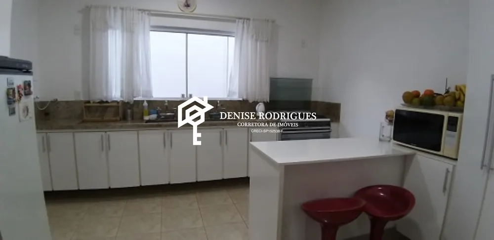 Casa, 4 quartos, 253 m² - Foto 3