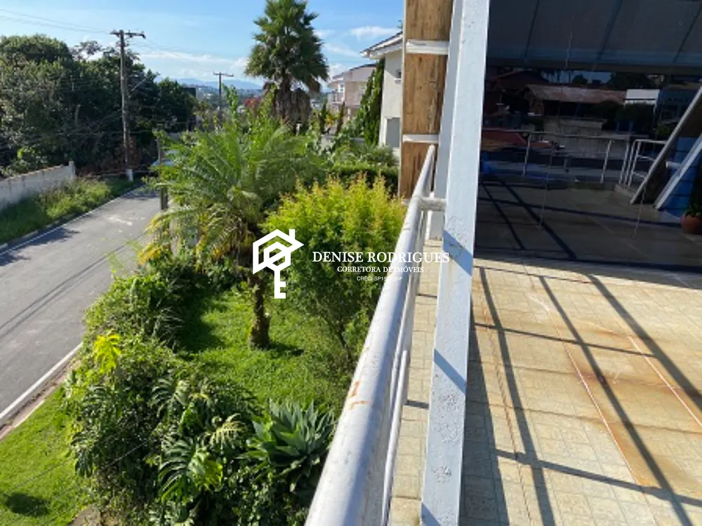Casa, 3 quartos, 242 m² - Foto 34