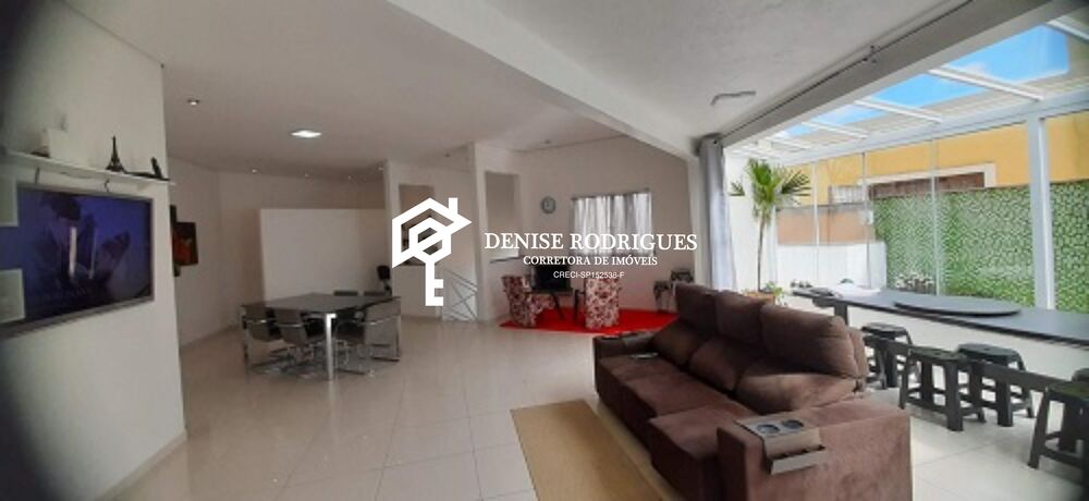 Casa, 5 quartos, 200 m² - Foto 1