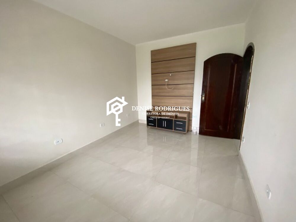 Casa à venda e aluguel com 3 quartos, 200m² - Foto 5