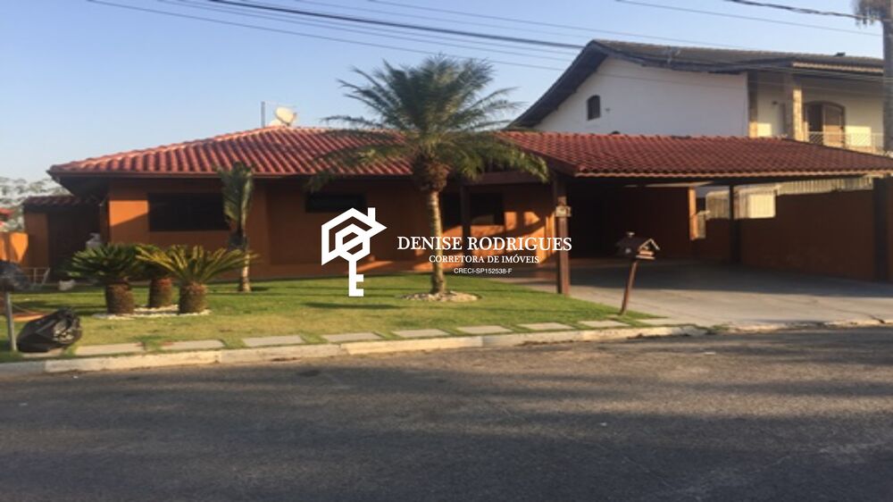 Casa, 3 quartos, 179 m² - Foto 1