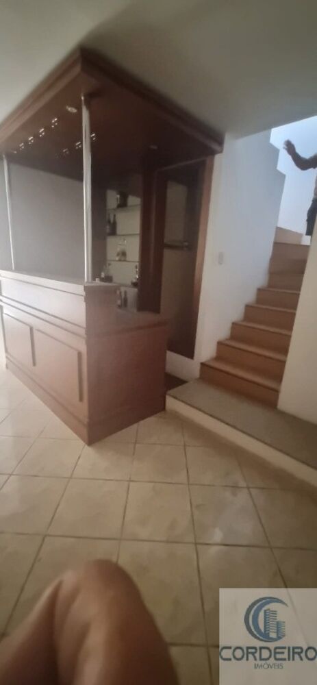 Apartamento à venda com 3 quartos, 160m² - Foto 5