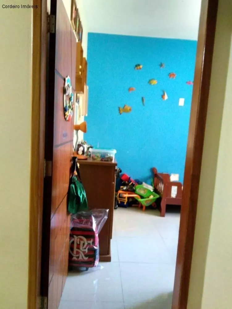 Casa, 3 quartos, 245 m² - Foto 13