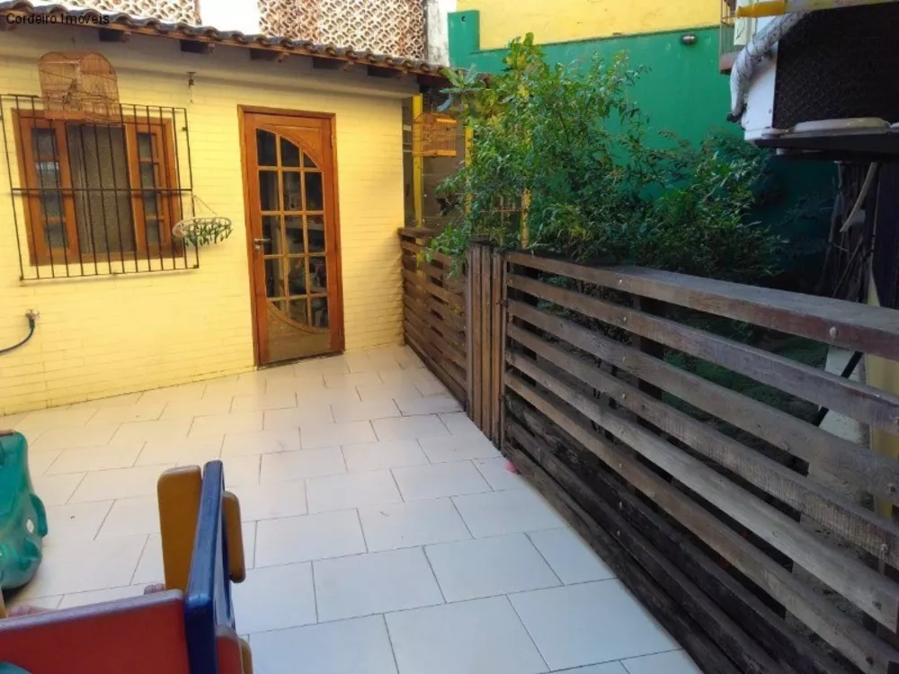 Casa, 3 quartos, 245 m² - Foto 16