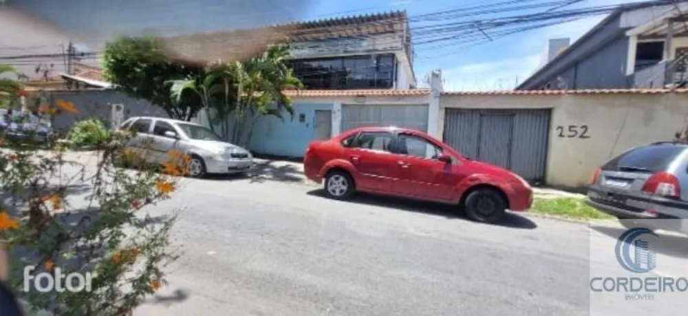 Casa, 4 quartos, 360 m² - Foto 1