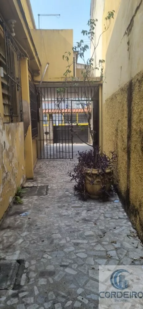 Prédio Inteiro para alugar com 10 quartos, 204m² - Foto 3