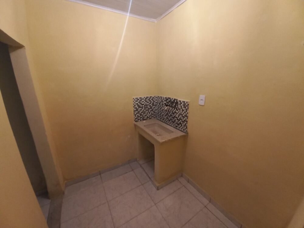 Casa para alugar com 1 quarto, 40m² - Foto 2