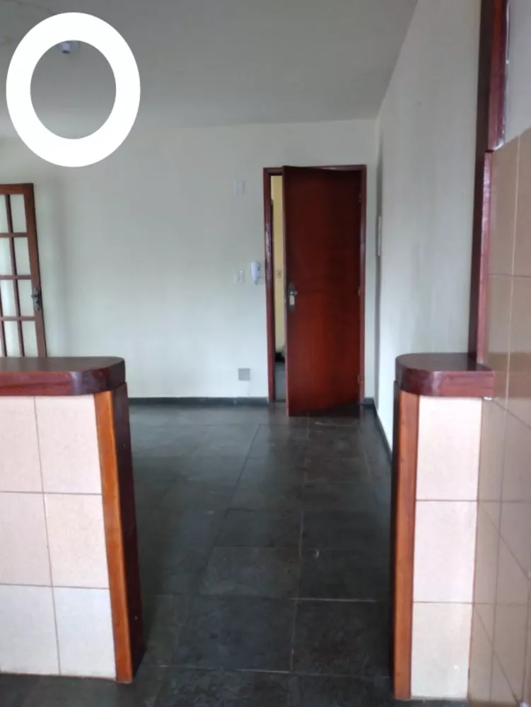 Apartamento à venda com 2 quartos, 63m² - Foto 3