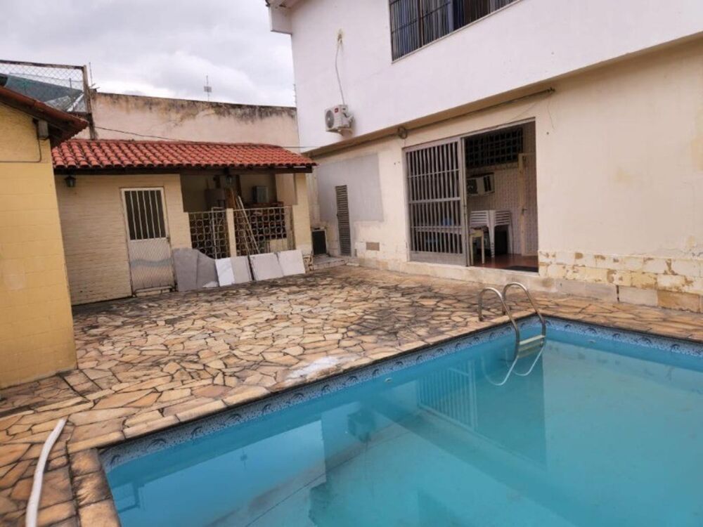 Prédio Inteiro, 220 m² - Foto 1