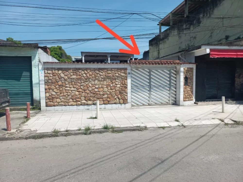 Casa à venda com 2 quartos, 300m² - Foto 1