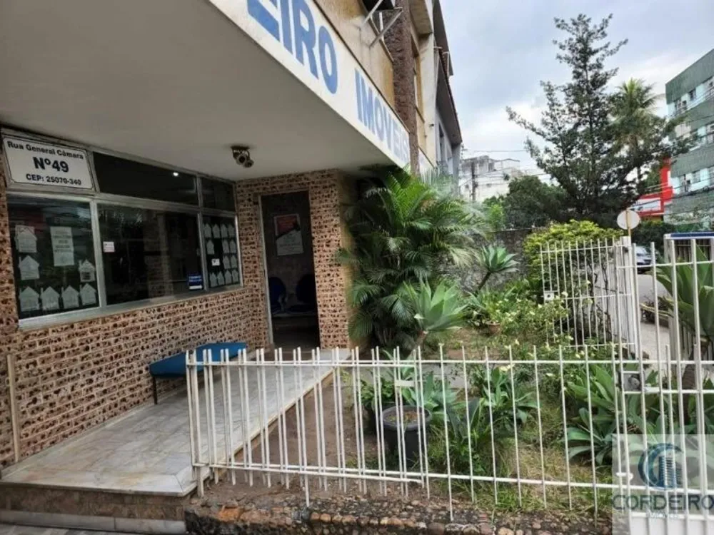 Casa, 4 quartos, 220 m² - Foto 1