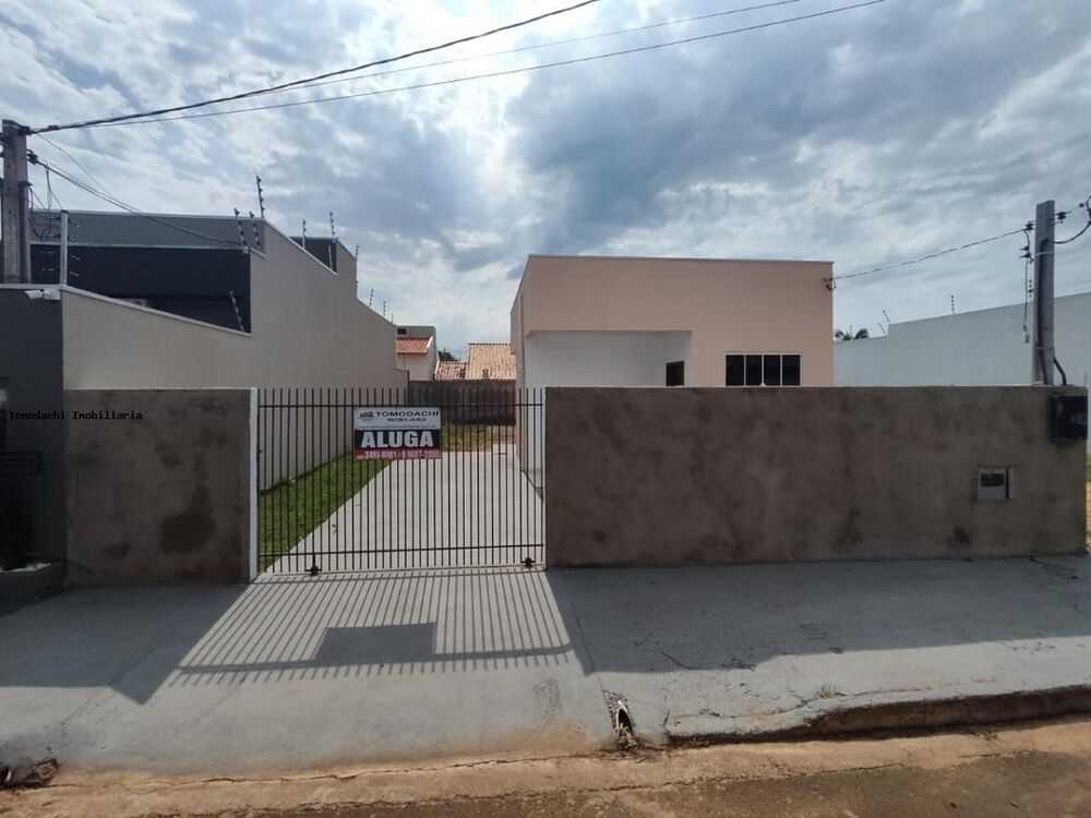 Casa para alugar com 3 quartos - Foto 1