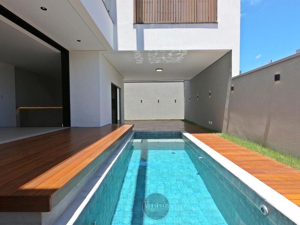 Casa de Condomínio à venda com 3 quartos, 300m² - Foto 5