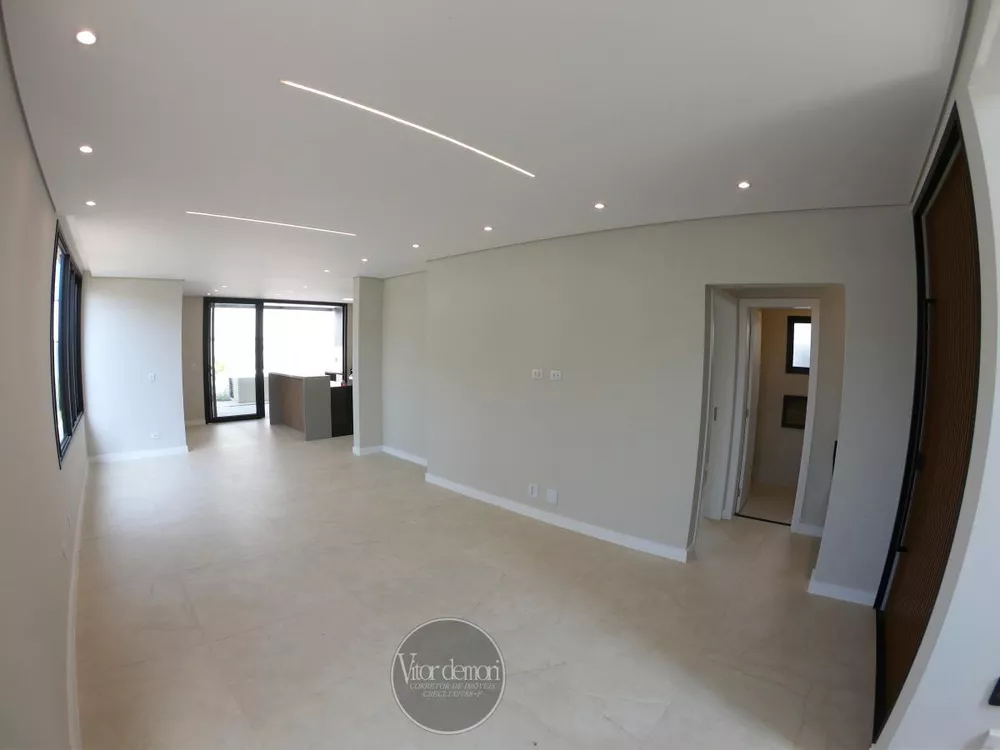 Casa de Condomínio à venda com 4 quartos, 280m² - Foto 3