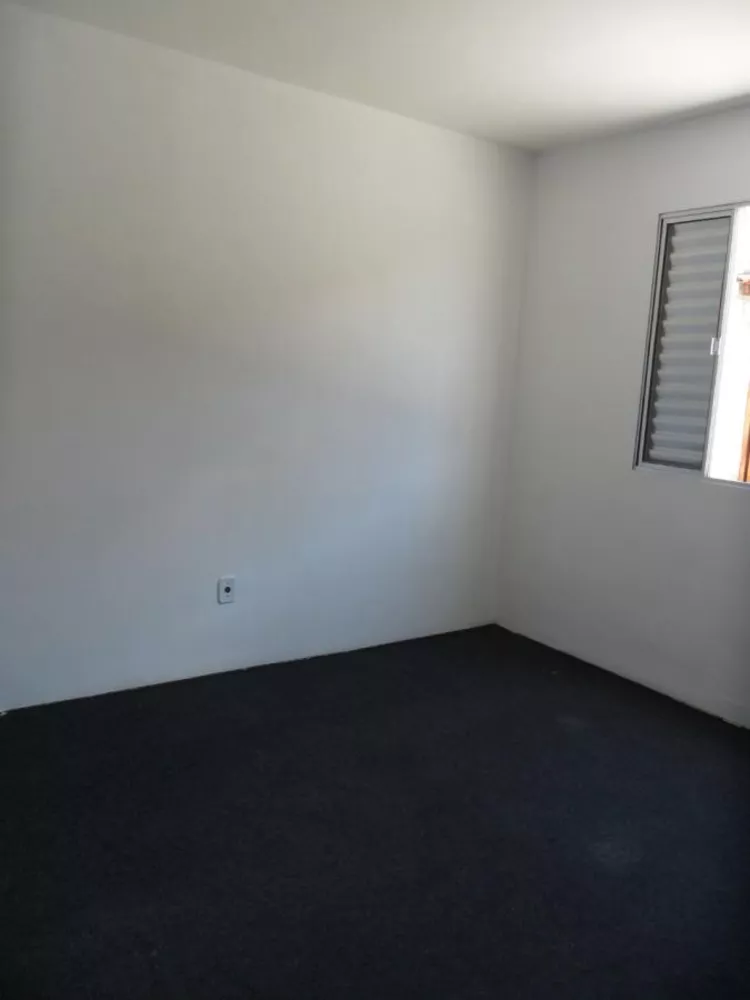 Apartamento à venda com 2 quartos, 58m² - Foto 3