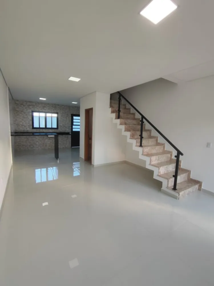 Casa, 2 quartos, 95 m² - Foto 1