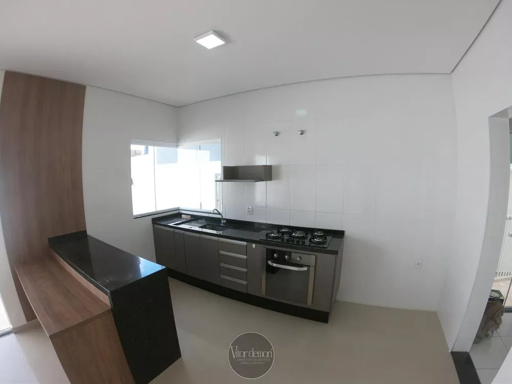 Casa de Condomínio à venda com 3 quartos, 172m² - Foto 4